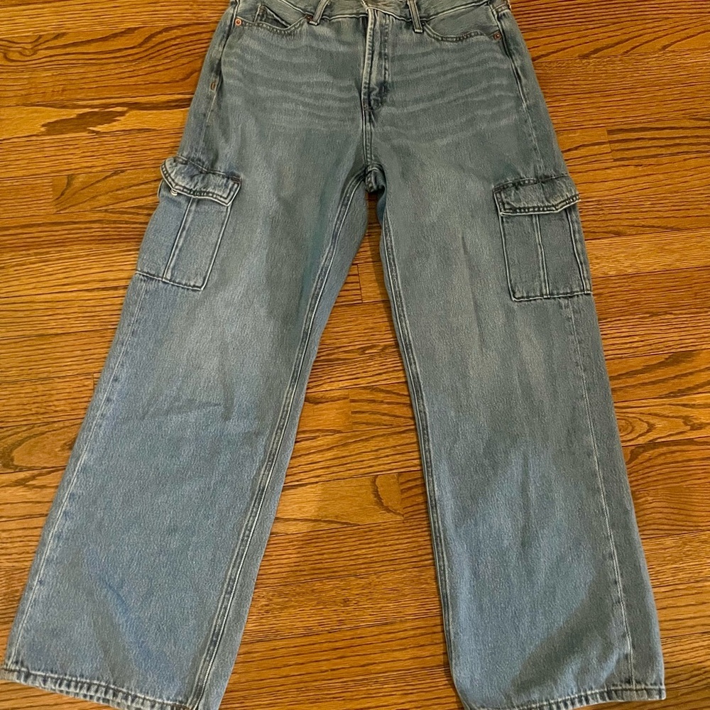 Old Navy Jeans Sky-Hi Wide Leg Extra High Rise Womens Size 10 Denim Medium Wash - Picture 3 of 6